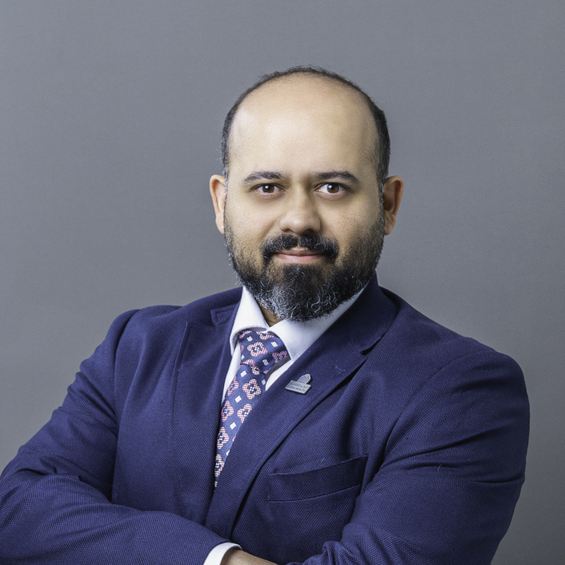 د. روشن لينيس بايس