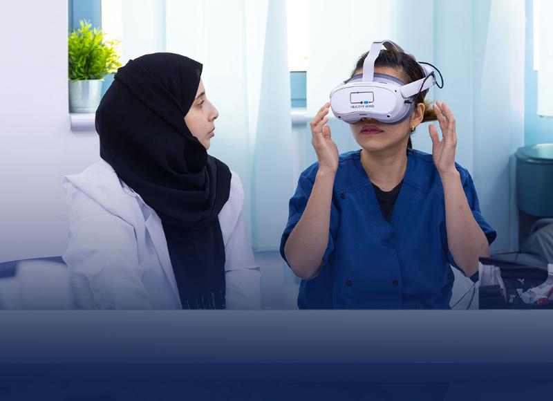 "دبي الصحية" تتبنى تقنيات الواقع الافتراضي لتعزيز تجربة المرضى خلال الإجراءات الطبية