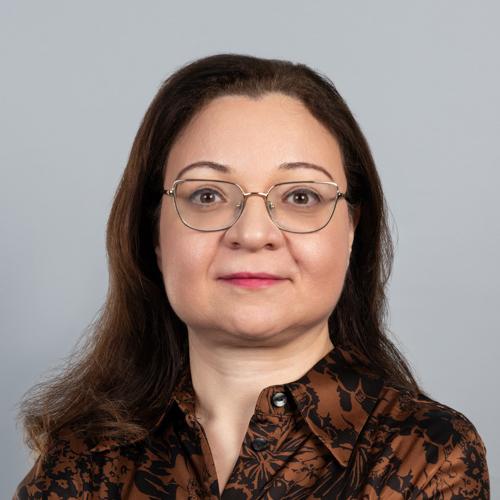 د. نادين نور