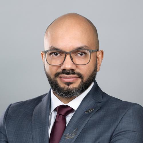 د. محمود علي مواهب