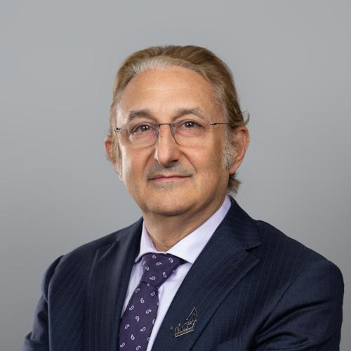 د. معن هاشمى